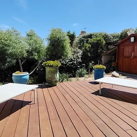 La Madrague Vue * Hyères