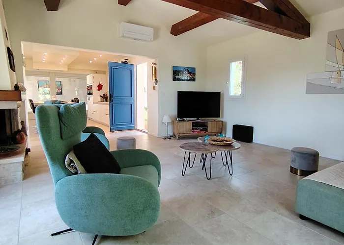 La Madrague Vue Villa Hyères